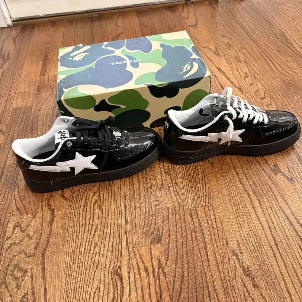 A Bathing Ape bape sta black & white patent leather size 10 w/ box & dust bag